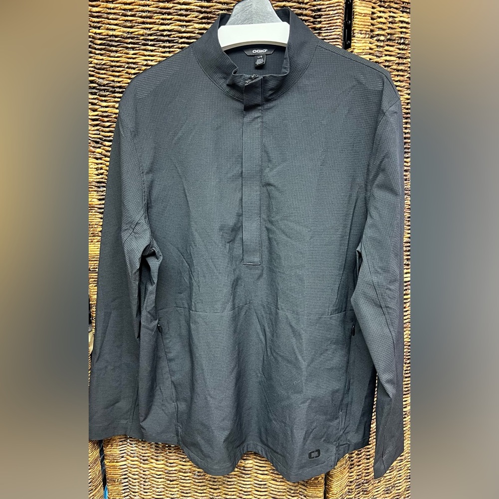 OGIO Men's Aspect, 1/2 Zip Pullover, Black Lightweight Jacket, Size: Large